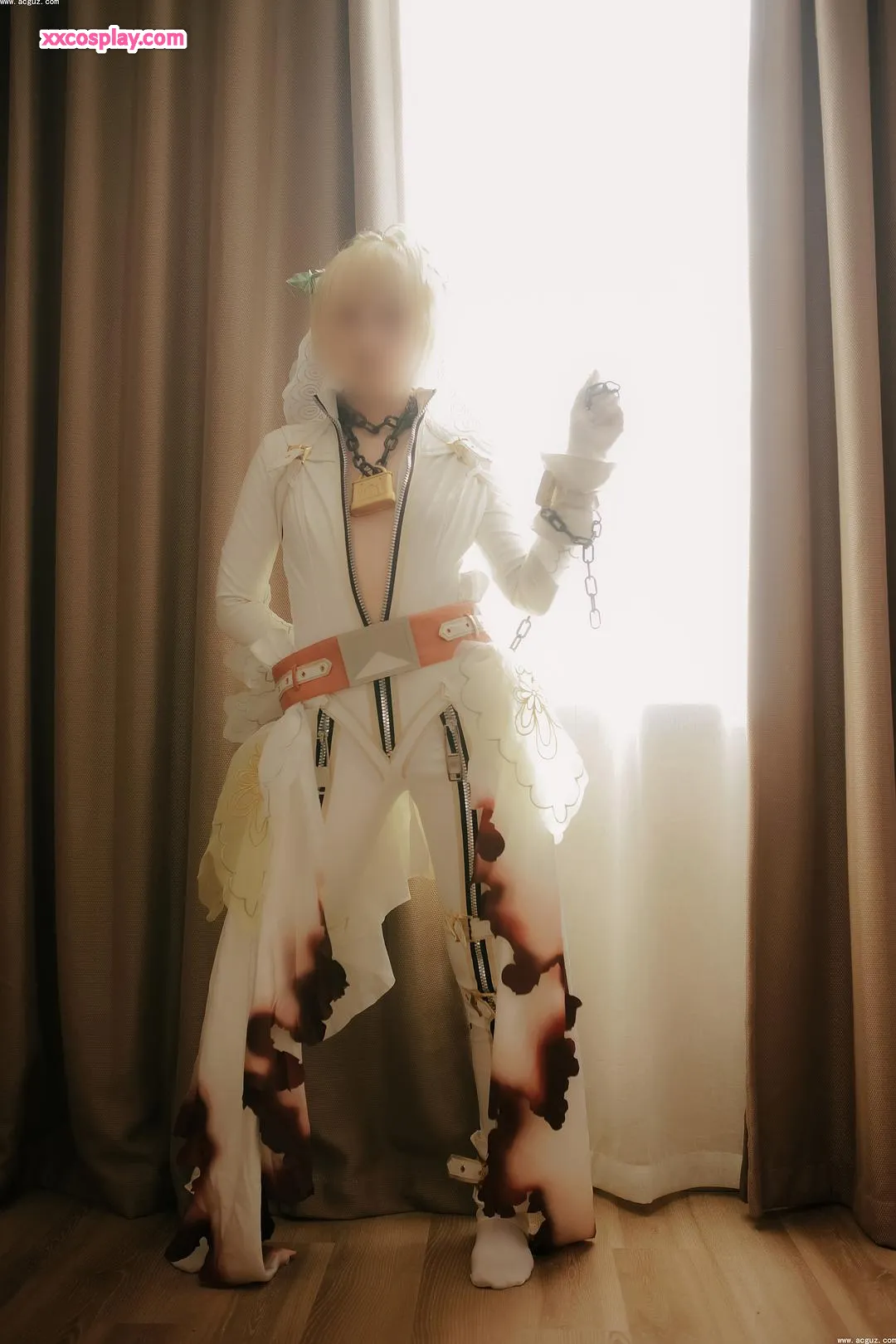 Shoujo Eiga: Nero Bride Cosplay